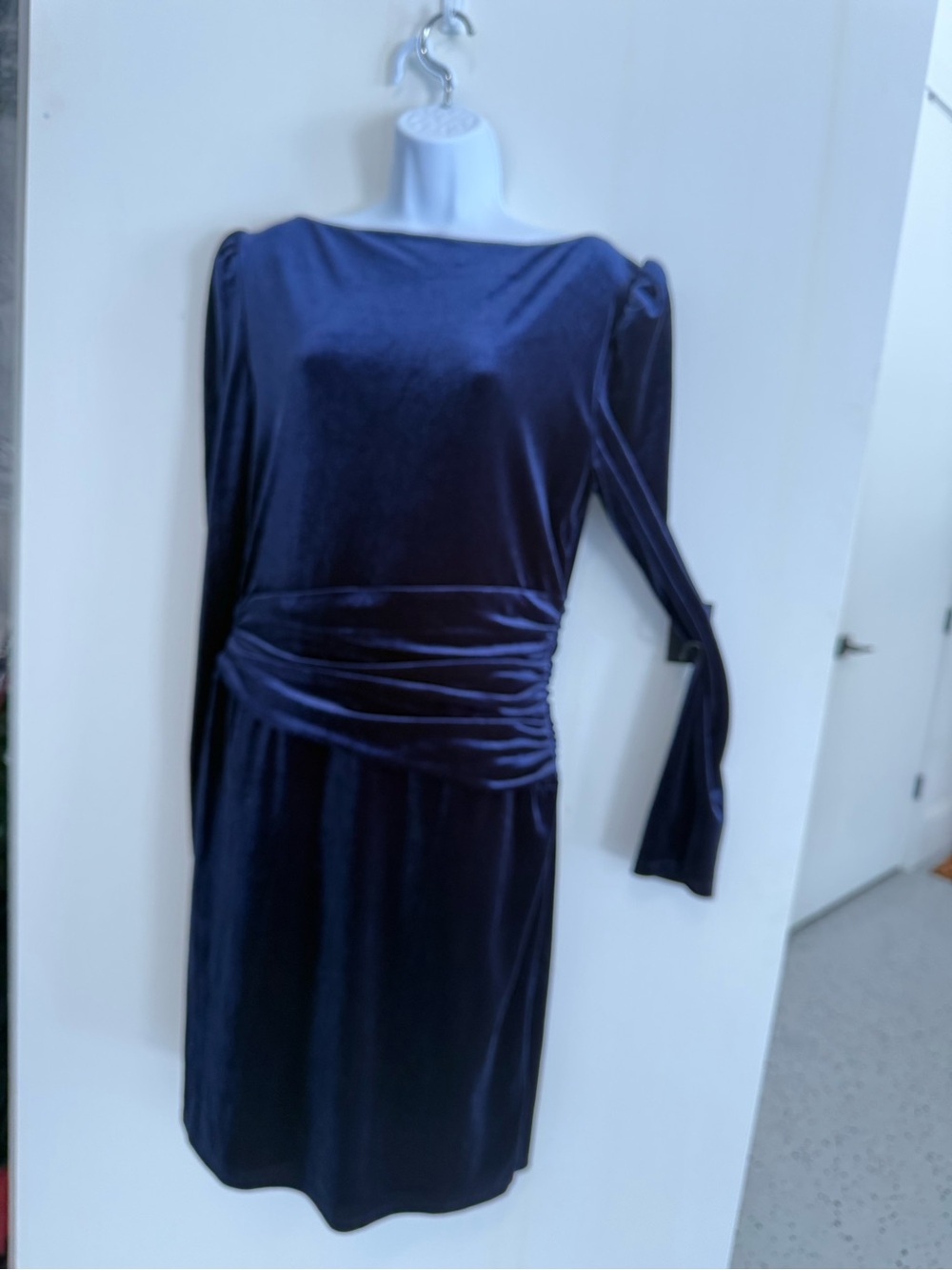Lauren Ralph Black Label NWT Midnight Blue Velvet Long-Sleeve Sheath Dress - Picture 2 of 11
